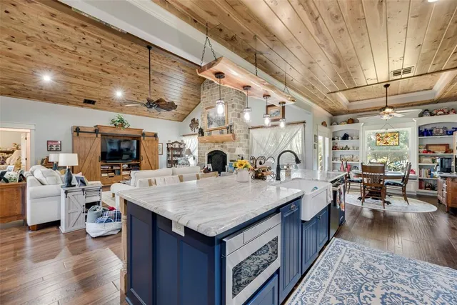 a view of a kitchen and dining room