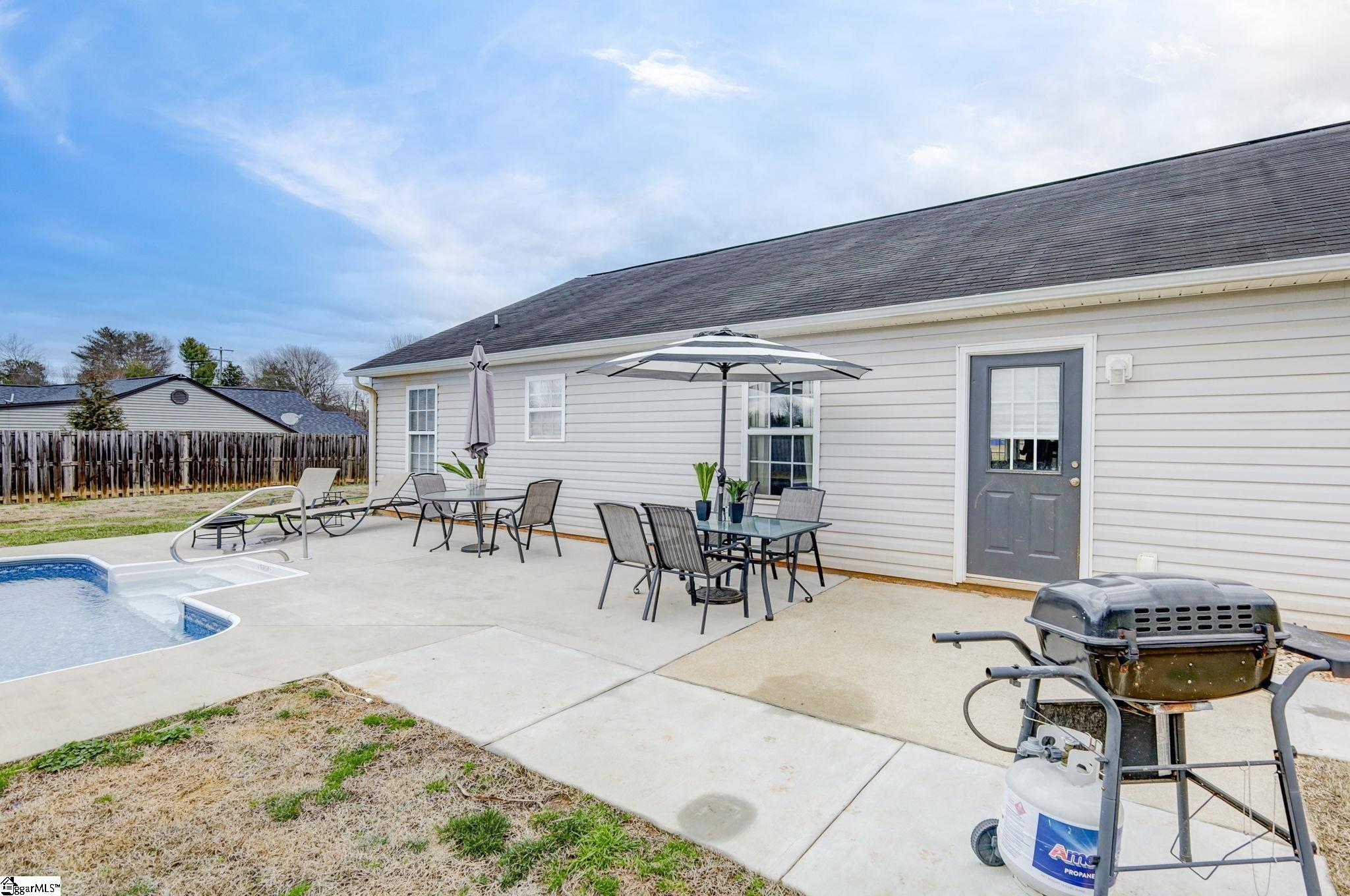 429 Roe Road Greenville, SC 29611 - Photo 27 of 31 Gallery Image 27