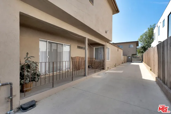$2,850,000 | 4316 Edenhurst Avenue, Los Angeles, CA 90039