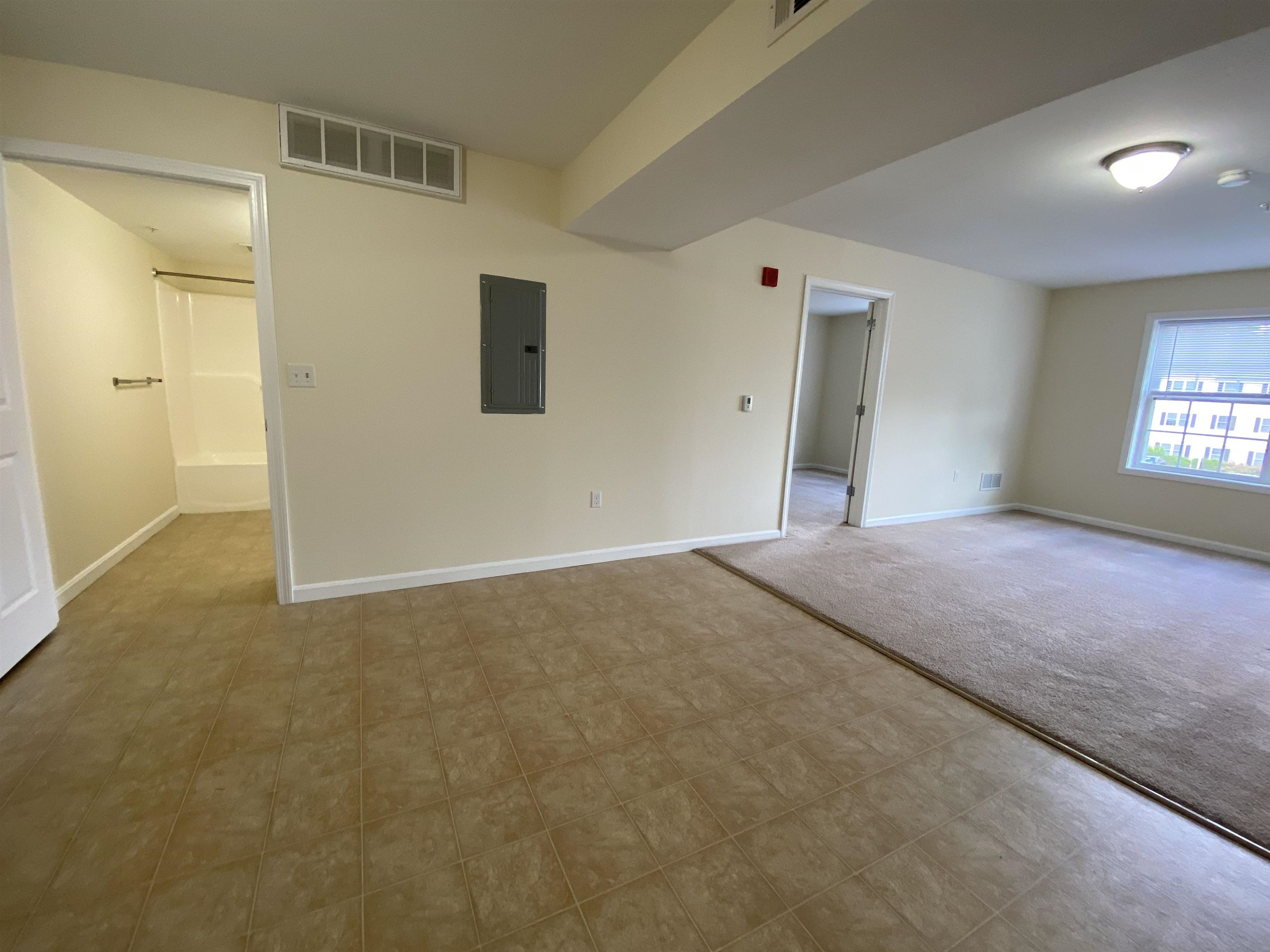 100 Sentinel Court, Unit 202 Manchester, NH 03103 - Photo 16 of 42