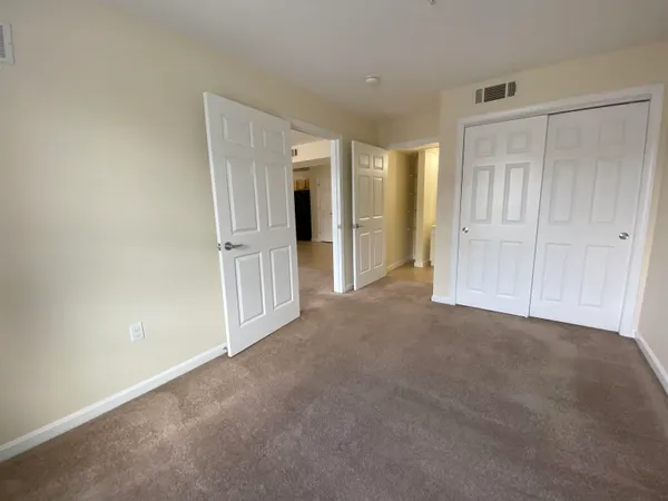 $1,950 | 100 Sentinel Court, Unit 202, Manchester, NH 03103