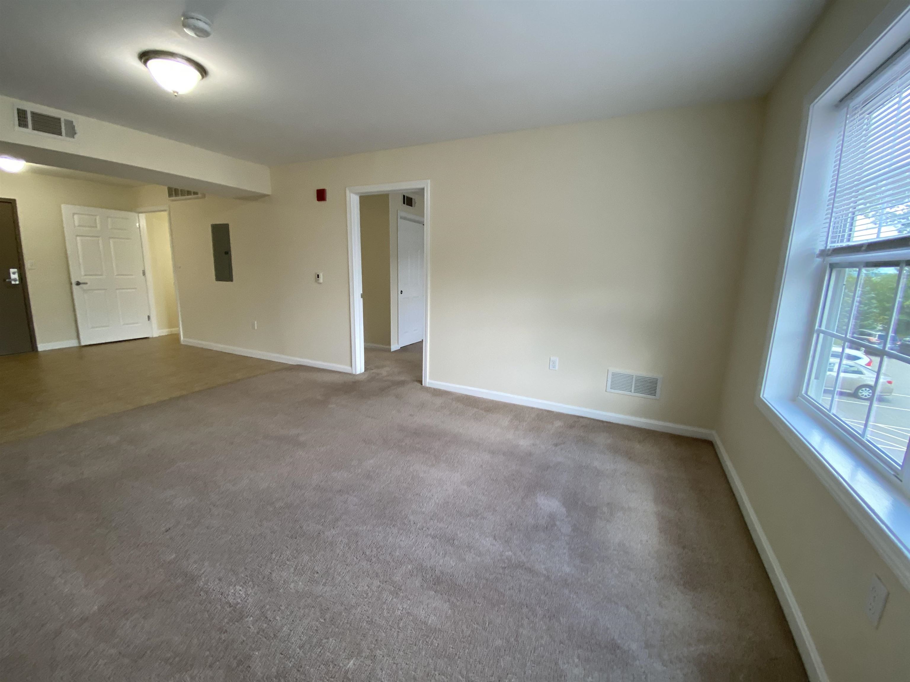 100 Sentinel Court, Unit 202 Manchester, NH 03103 - Photo 25 of 42