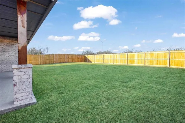 $346,900 | 512 Courtney Drive, Sherman, TX 75092