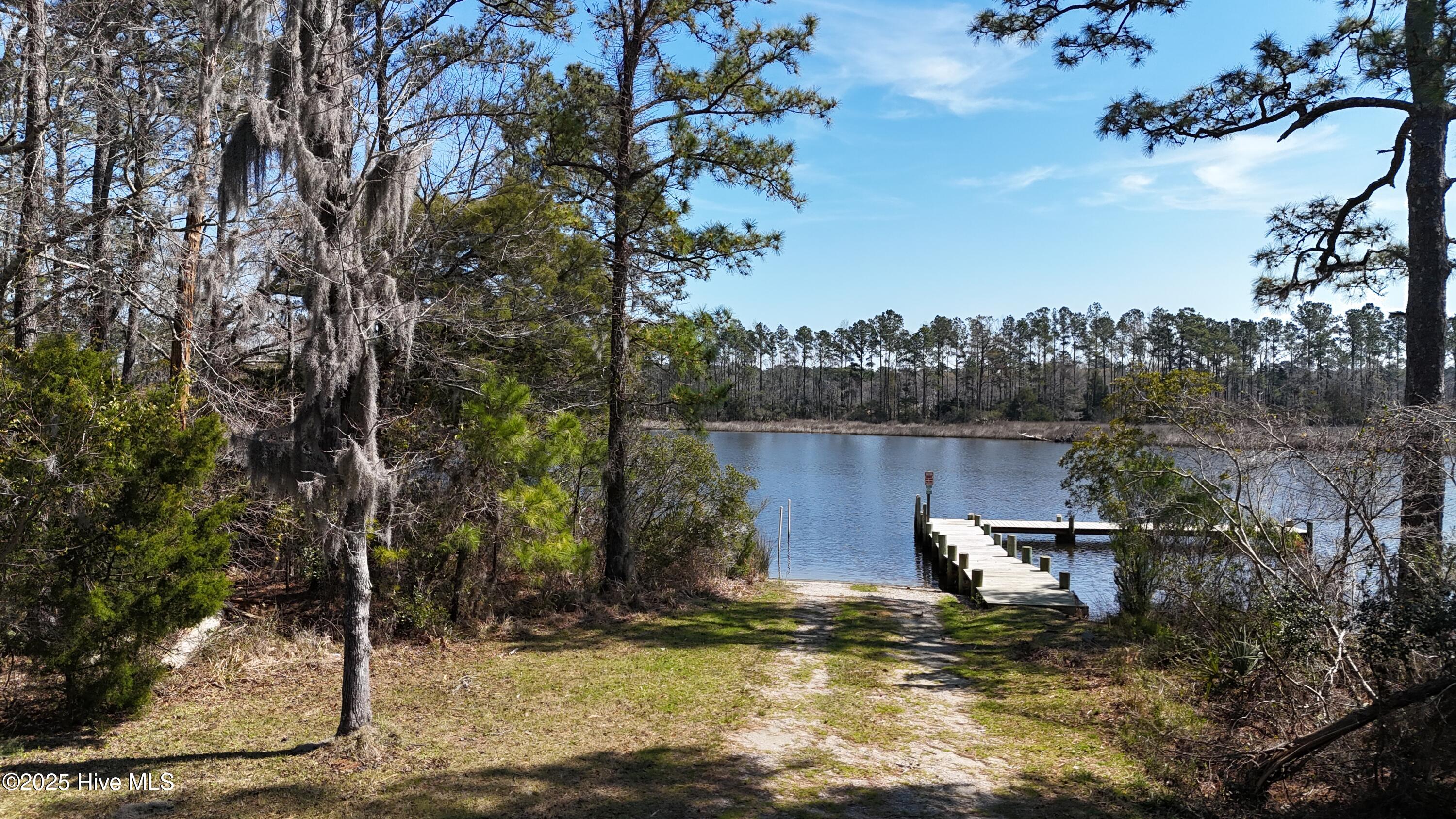 239 Garbacon Drive Beaufort, NC 28516 - Photo 23 of 33 DJI_20240315124042_0091_D