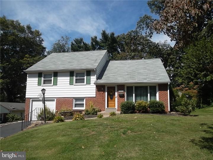 116 Longview Drive Springfield, PA 19064 - Photo 2 of 25 Exterior Front