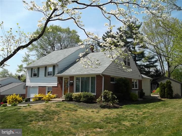 116 Longview Drive Springfield, PA 19064 - Photo 3 of 25 Exterior