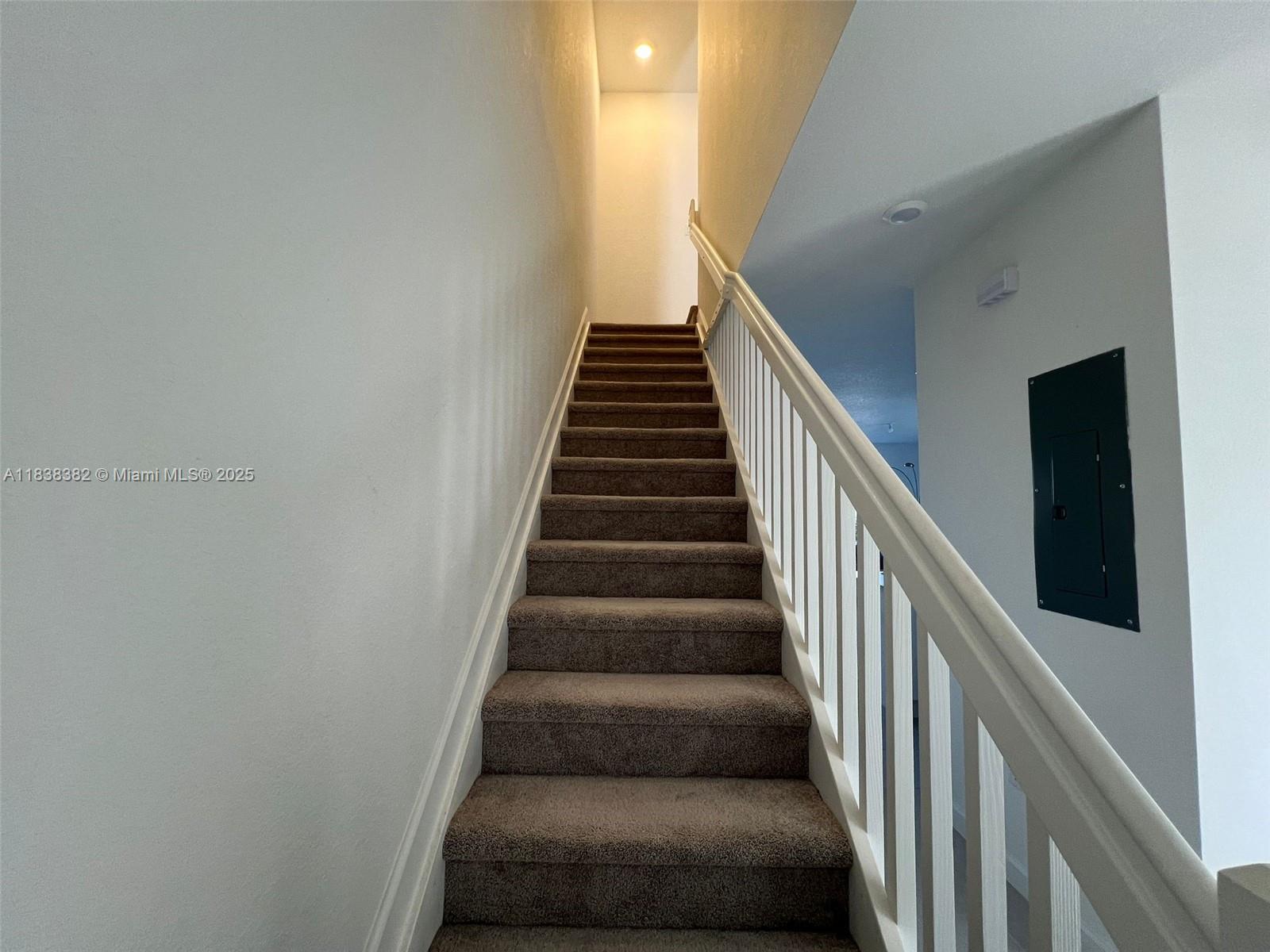 151 Southeast 11th Avenue, Unit 151 Florida City, FL 33034 - Photo 13 of 20 a view of entryway
