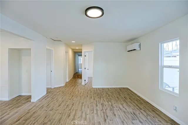 $1,275,000 | 122 North Bewley Street, Santa Ana, CA 92703