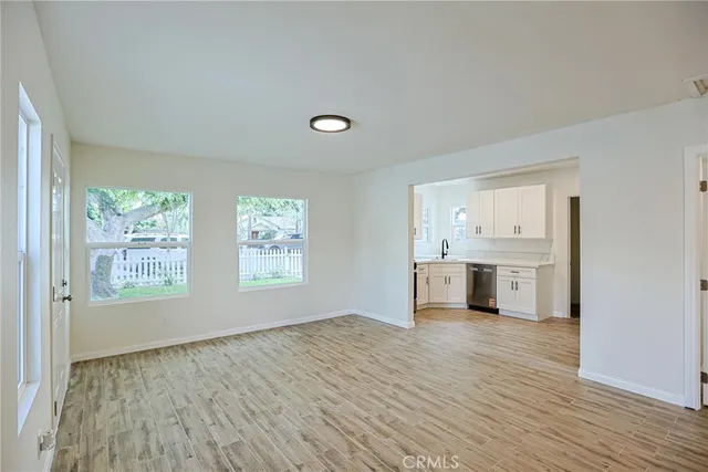 $1,275,000 | 122 North Bewley Street, Santa Ana, CA 92703