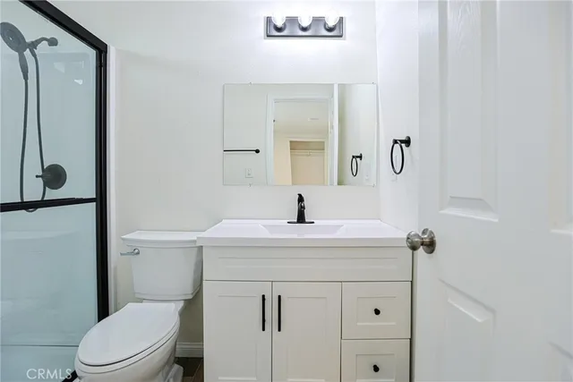 $1,275,000 | 122 North Bewley Street, Santa Ana, CA 92703