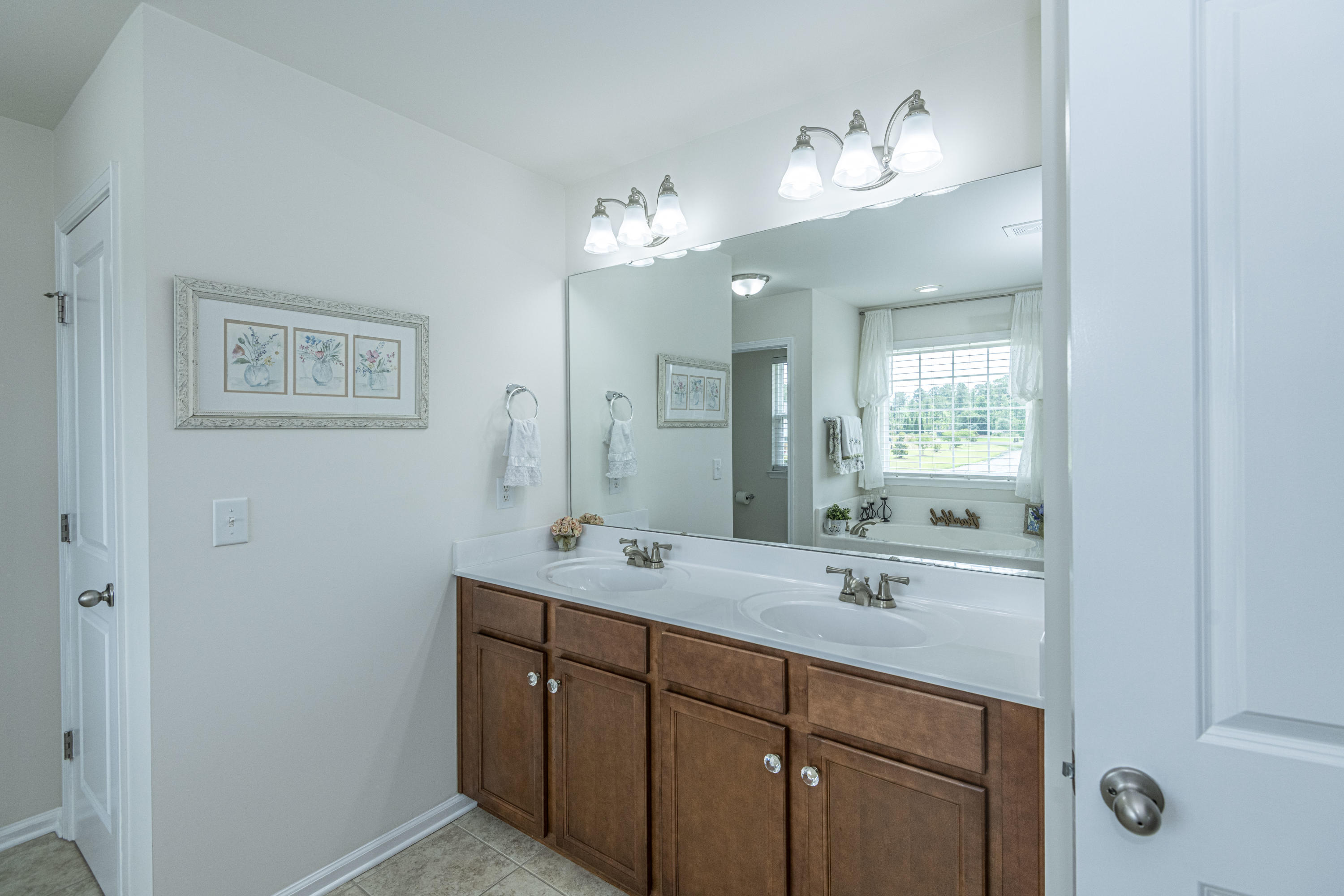 133 Royal Star Road Summerville, SC 29486 - Photo 35 of 61 DSC_5525