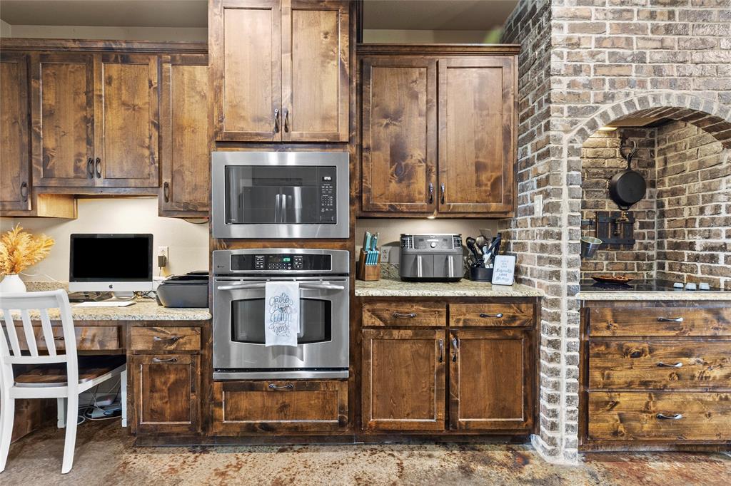 4830 County Road 1089 Celeste, TX 75423 - Photo 17 of 40