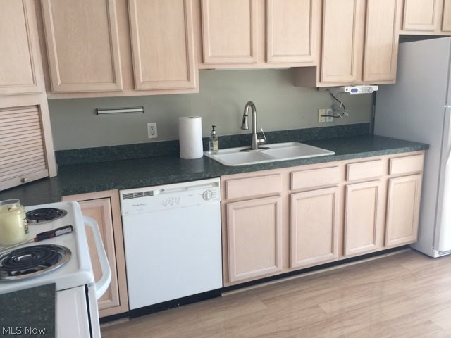 5244 Main Avenue North Ridgeville, OH 44039 - Photo 10 of 32