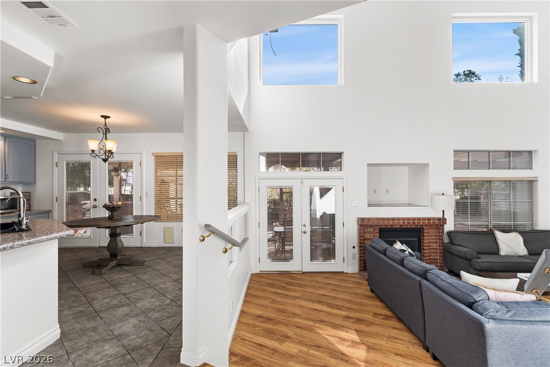 2441 Antler Point Drive Henderson, NV 89074 - Photo 5 of 37
