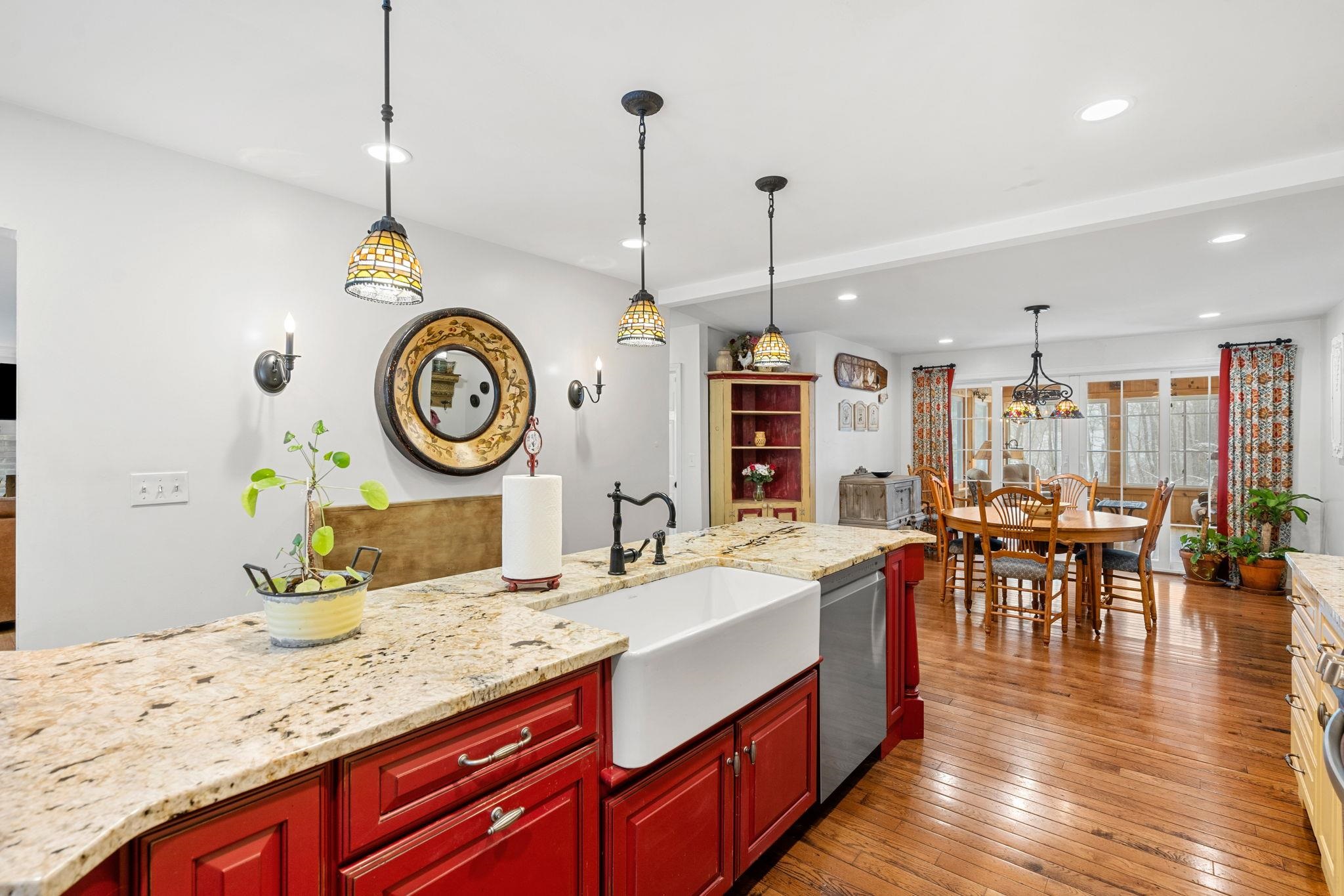 64 Raydon Road York, ME 03909 - Photo 7 of 50
