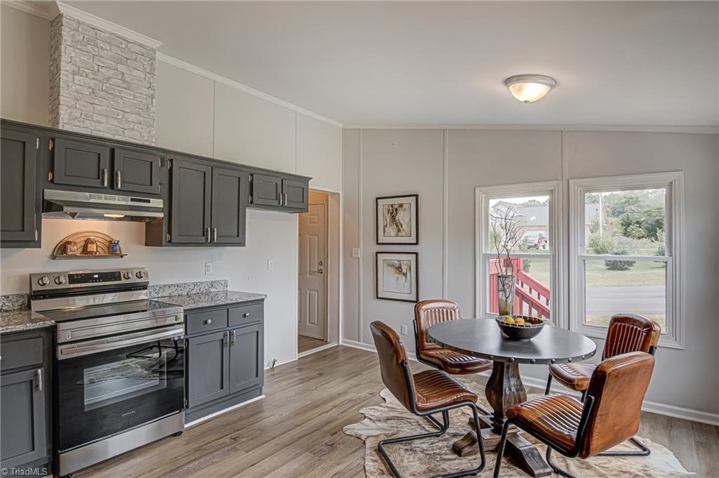 7881 Grapevine Road Lewisville, NC 27023 - Photo 10 of 45 BRIGHT & CHERRY EAT-IN-KITCHEN