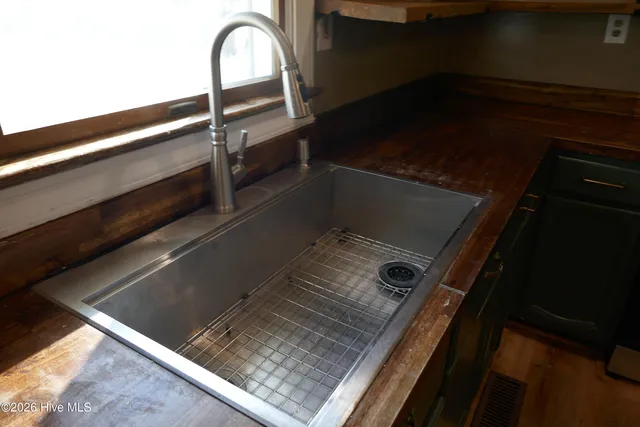 $365,000 | 1803 Vine Street, Elizabeth City, NC 27909