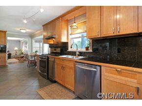 53 Wembley Road Asheville, NC 28804 - Photo 7 of 24 Gallery Image 7