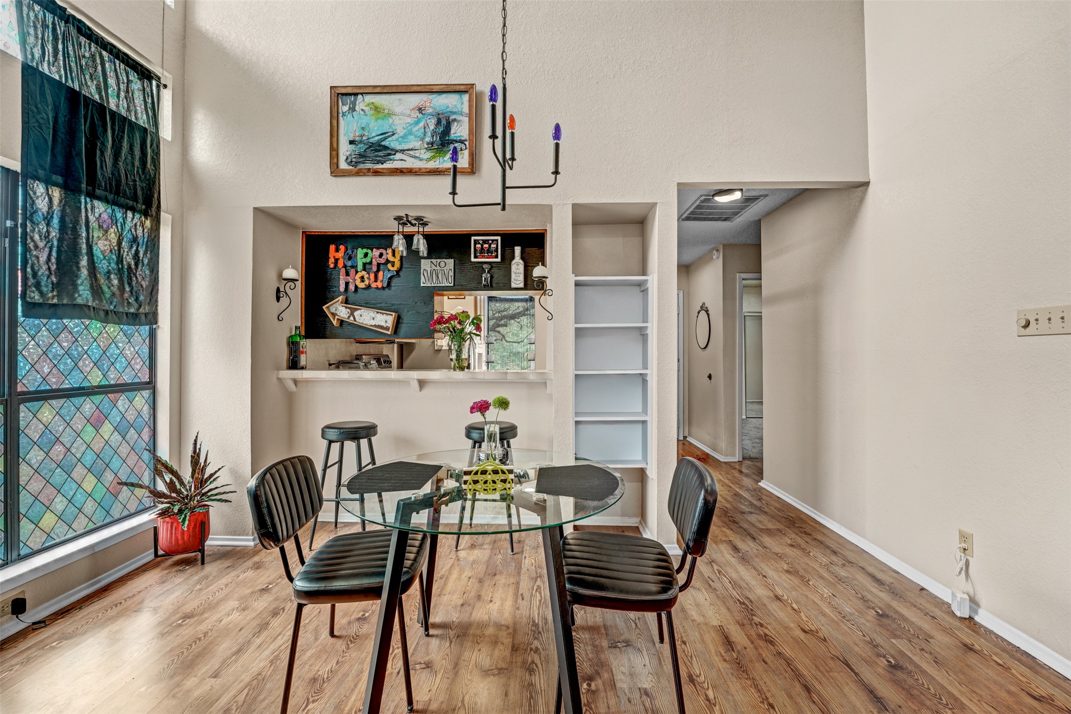 3801 Menchaca Road, Unit 24 Austin, TX 78704 - Photo 5 of 25 a dining room with furniture and window
