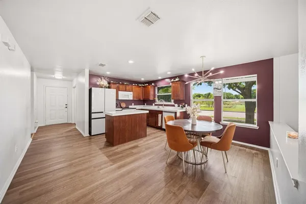 $289,000 | 2929 McCormick Drive, Lancaster, TX 75134