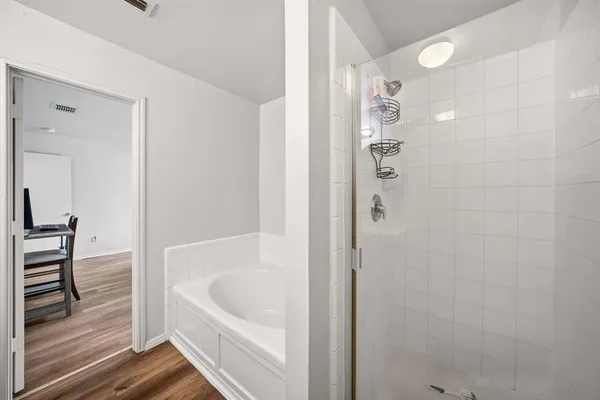 $289,000 | 2929 McCormick Drive, Lancaster, TX 75134