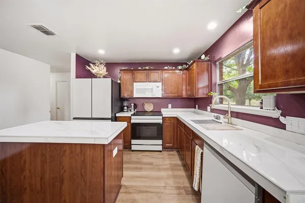 $289,000 | 2929 McCormick Drive, Lancaster, TX 75134