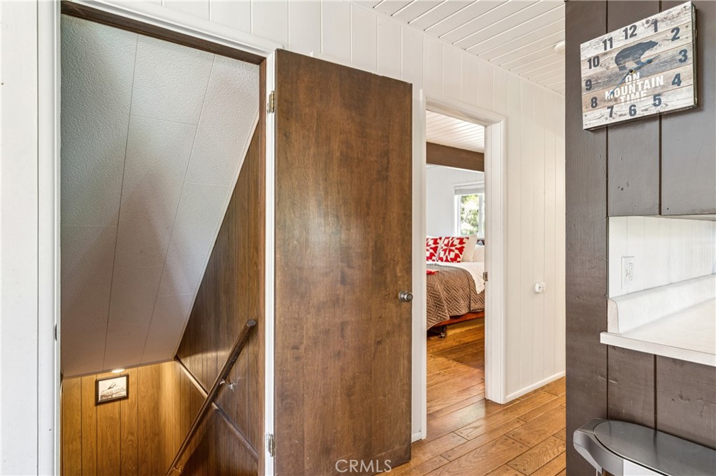 686 Grass Valley Road Lake Arrowhead, CA 92352 - Photo 18 of 55