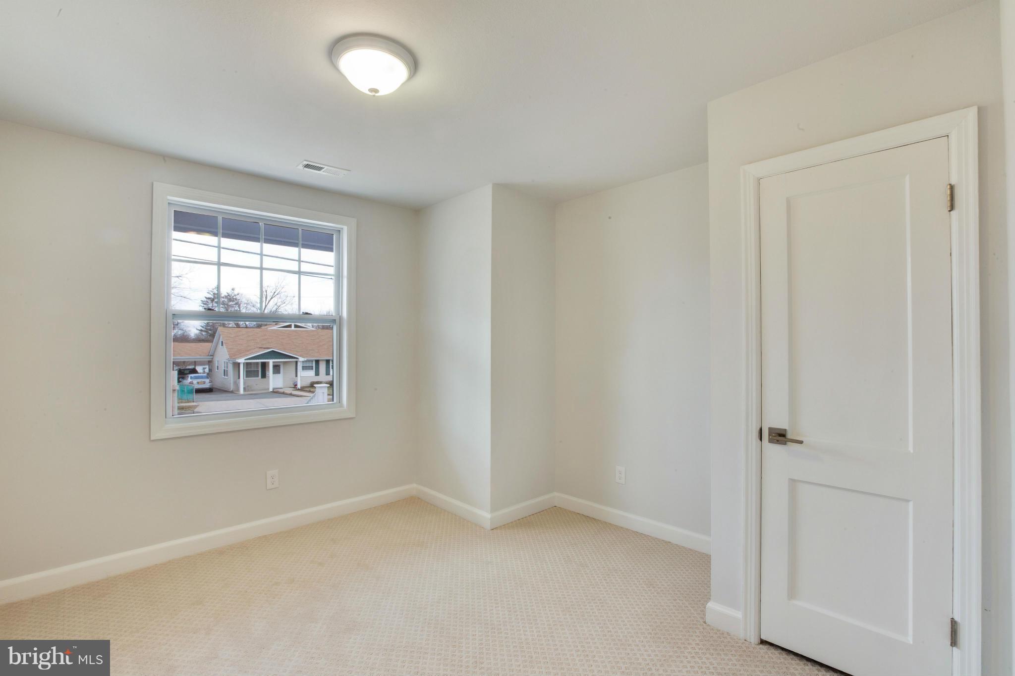 3202 Wayne Road Falls Church, VA 22042 - Photo 20 of 26 Bedroom4