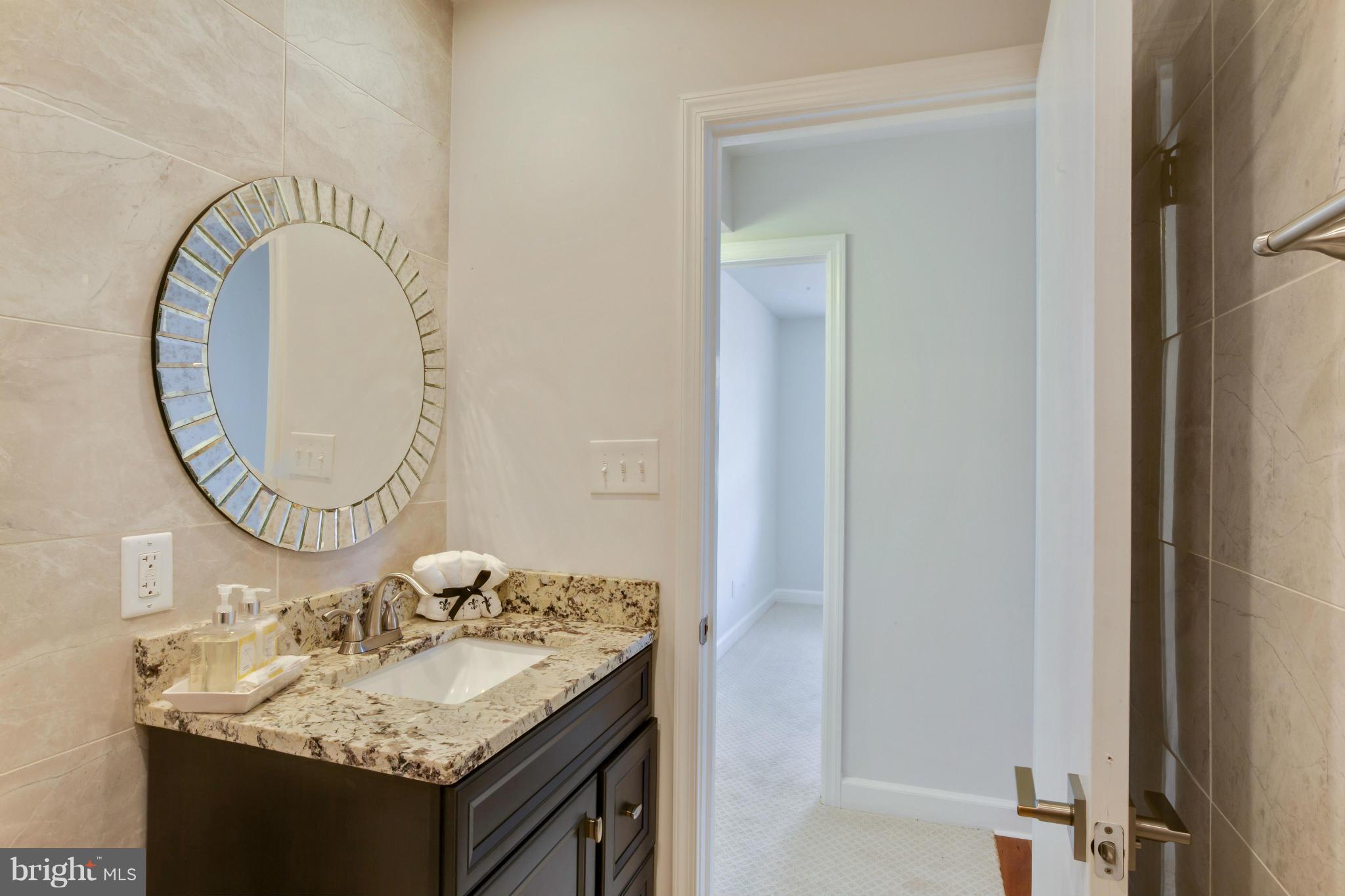 3202 Wayne Road Falls Church, VA 22042 - Photo 22 of 26 Bath