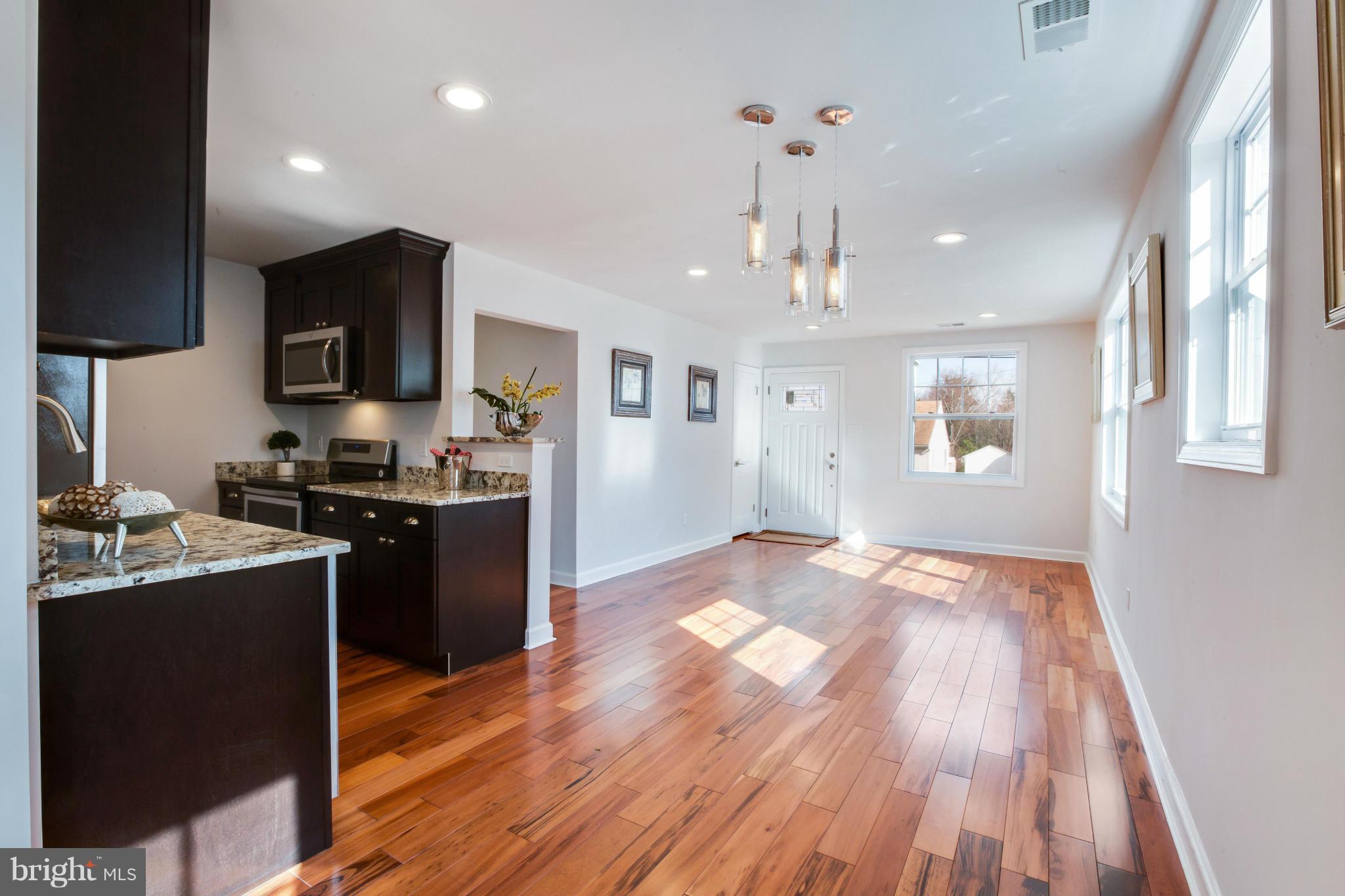 3202 Wayne Road Falls Church, VA 22042 - Photo 4 of 26 Interior (General)