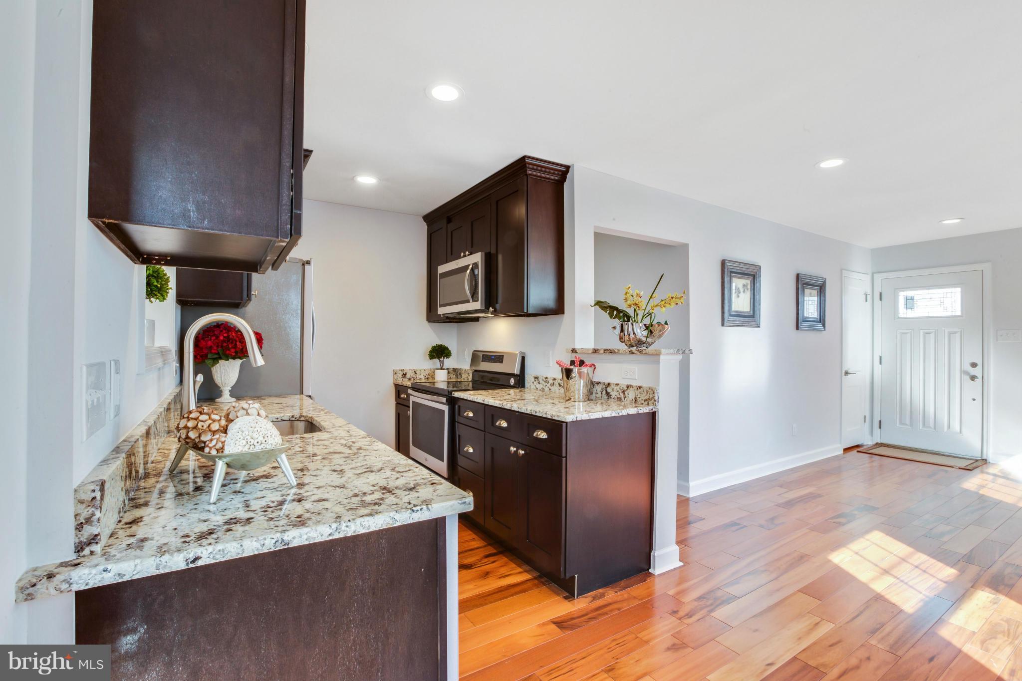 3202 Wayne Road Falls Church, VA 22042 - Photo 7 of 26 Kitchen