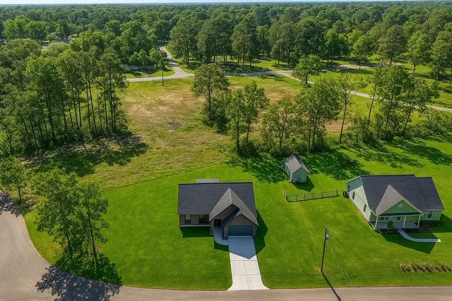 a view of an outdoor space and yard