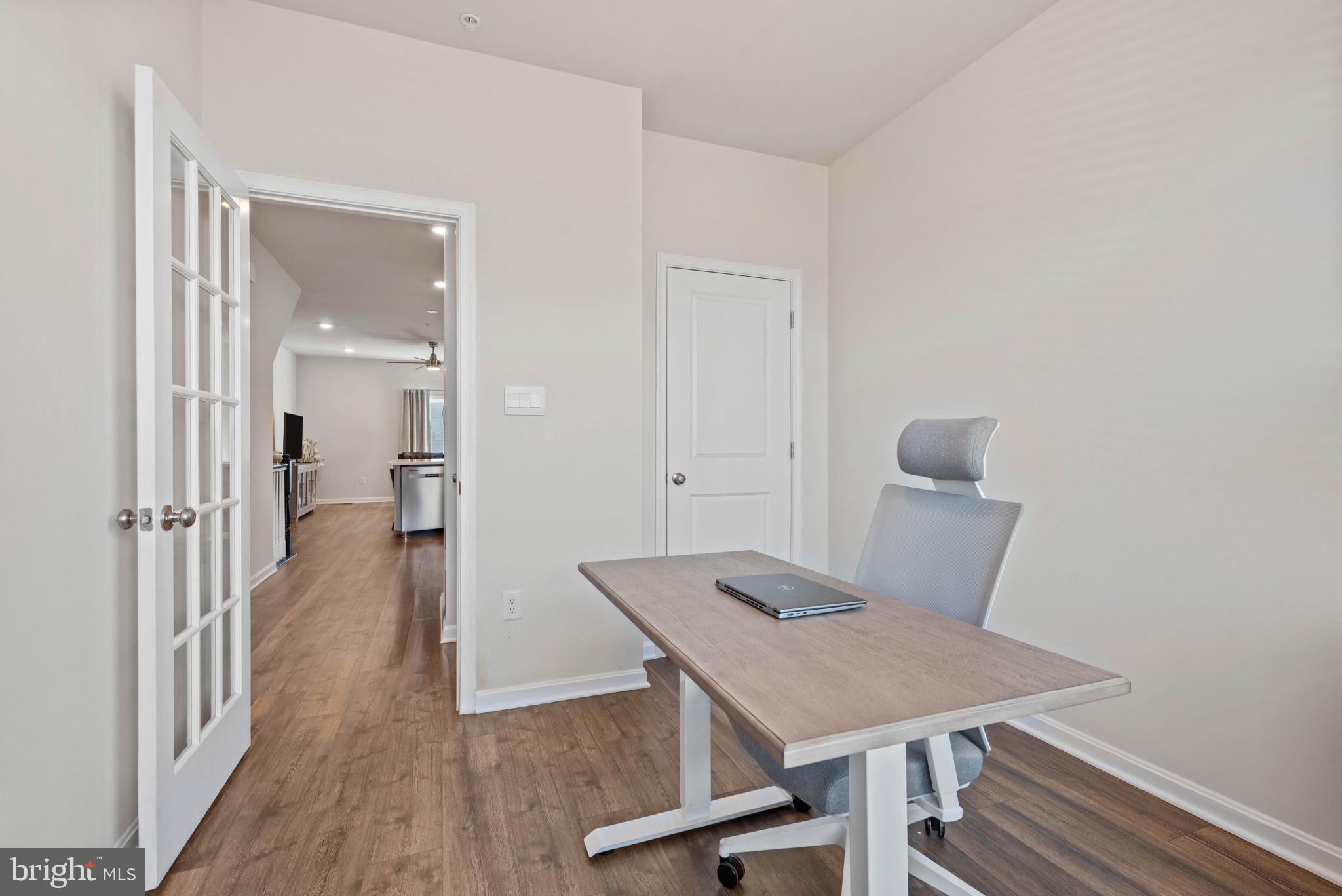 411 Union Street Frederick, MD 21701 - Photo 24 of 44 Office