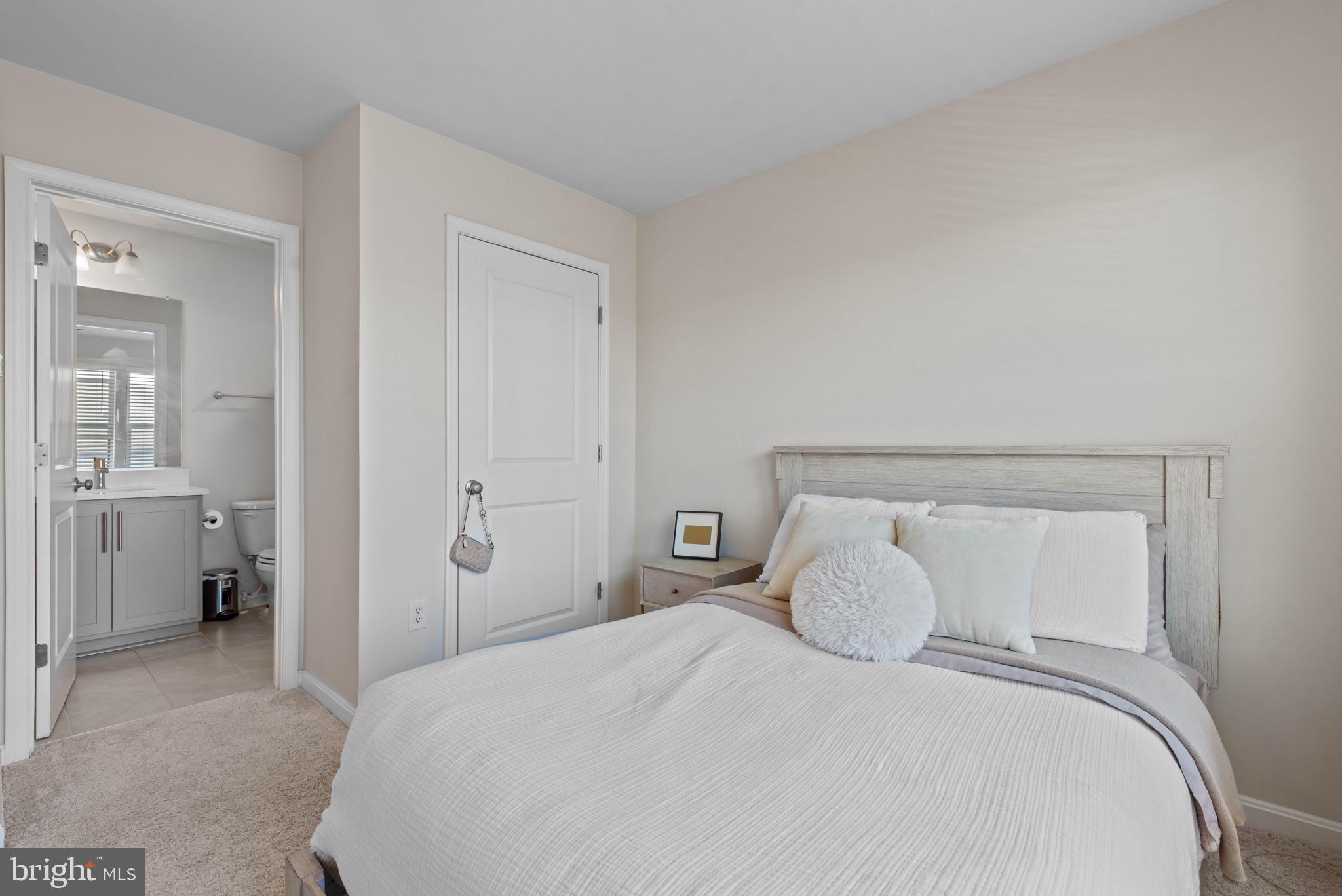 411 Union Street Frederick, MD 21701 - Photo 28 of 44 Bedroom 2