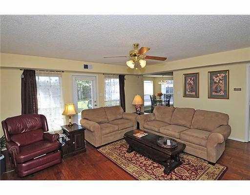 2540 Ridgecrest Road Marrero, LA 70072 - Photo 6 of 25 Gallery Image 6