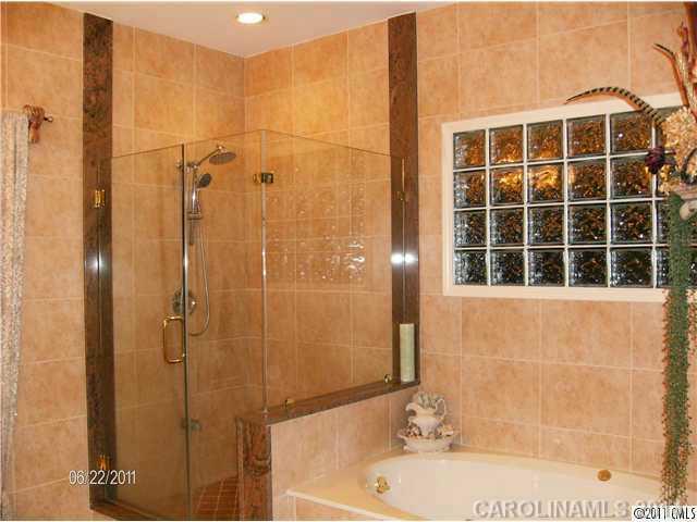 8309 Sardiscroft Road Charlotte, NC 28270 - Photo 11 of 14