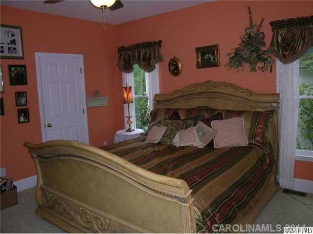 8309 Sardiscroft Road Charlotte, NC 28270 - Photo 13 of 14