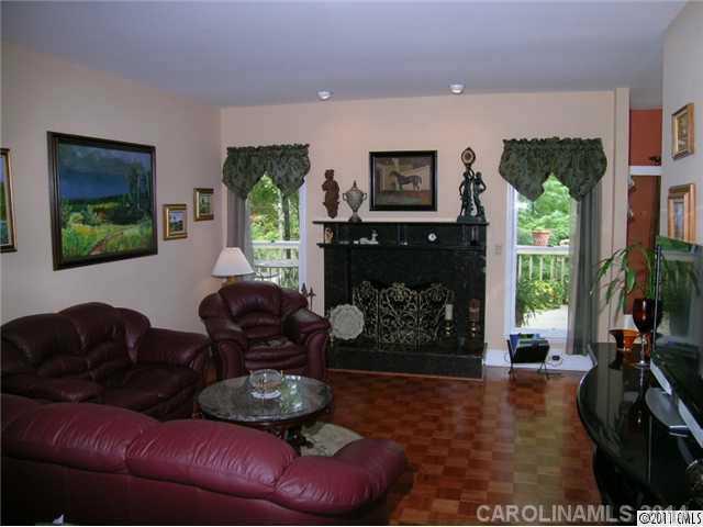 8309 Sardiscroft Road Charlotte, NC 28270 - Photo 5 of 14