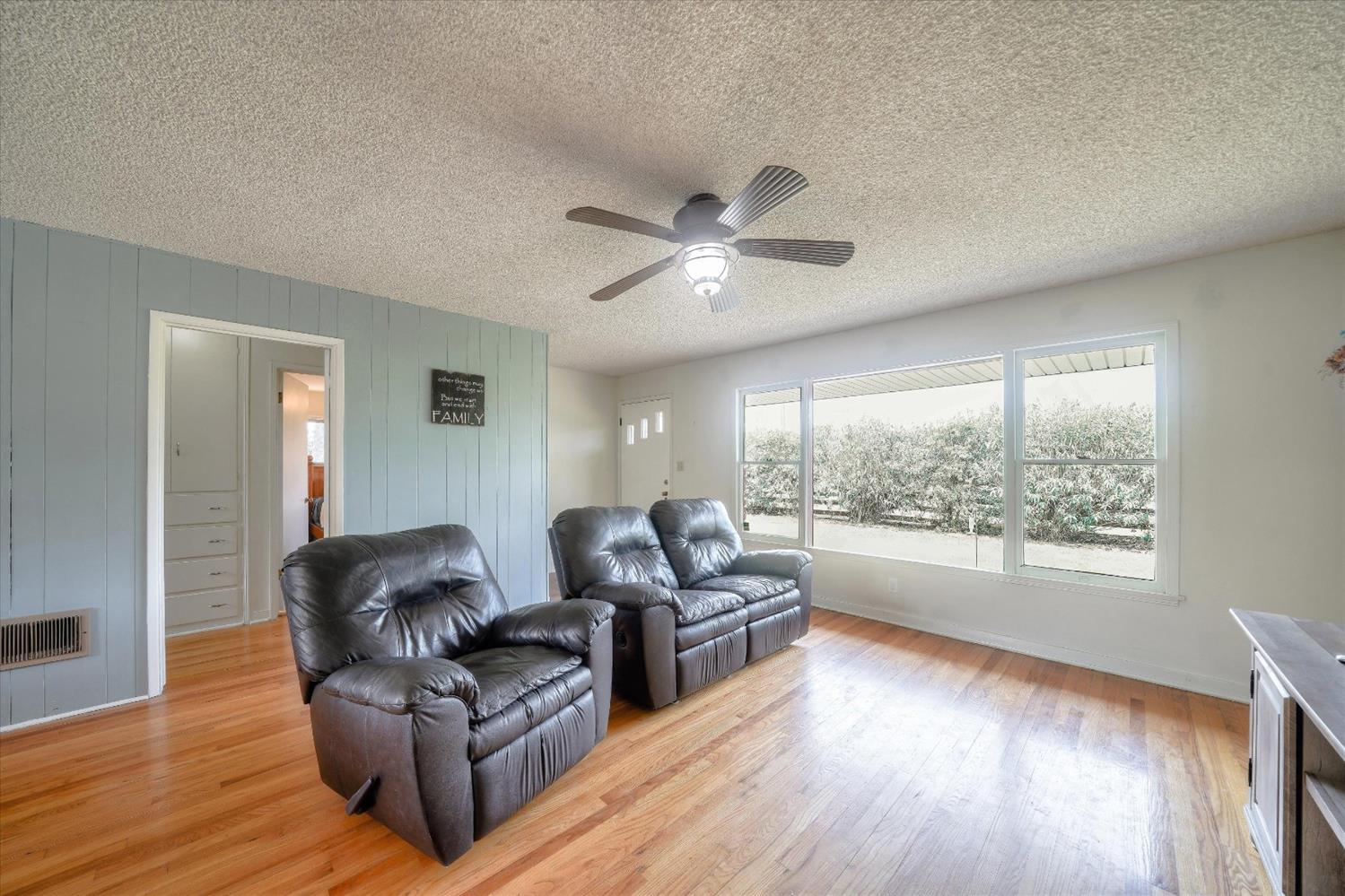 5918 West Grant Line Road Tracy, CA 95304 - Photo 6 of 26