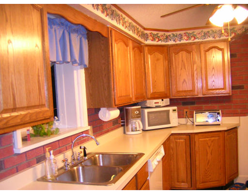 14 Ripley Street Wilbraham, MA 01095 - Photo 4 of 9 Gallery Image 4