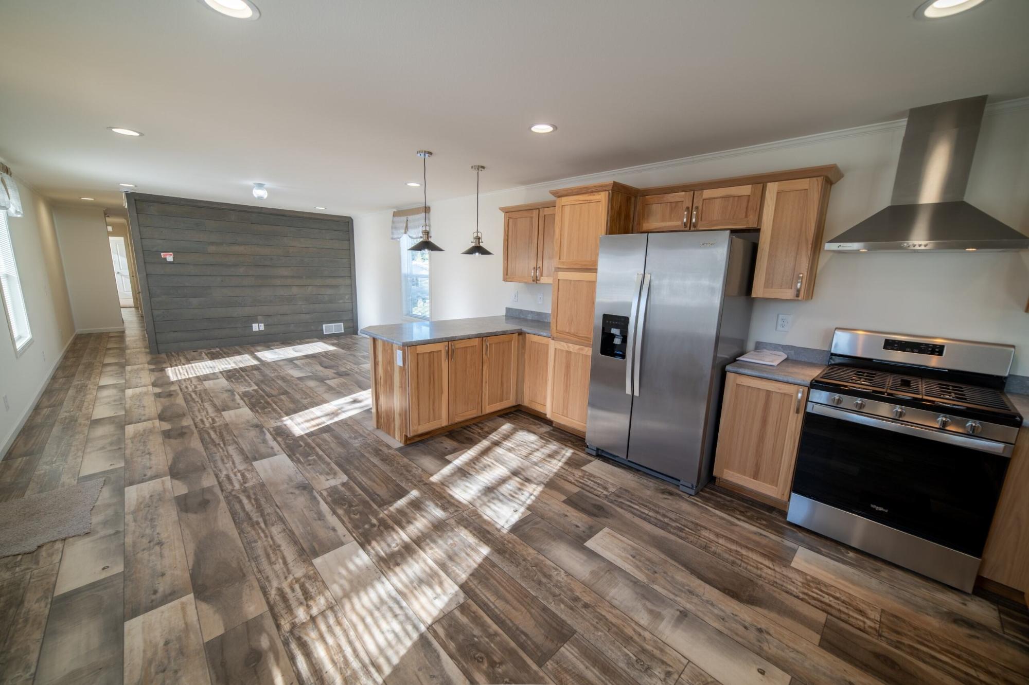 171 Edgewater Court Rhinelander, WI 54501 - Photo 6 of 36 Gallery Image 6