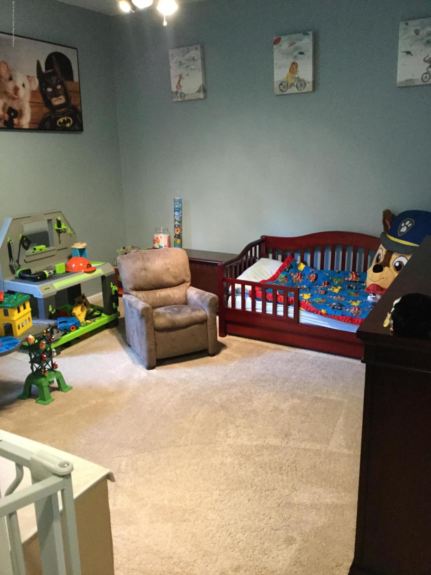 56 Harborage Avenue Bayville, NJ 08721 - Photo 5 of 16 IMG_0322