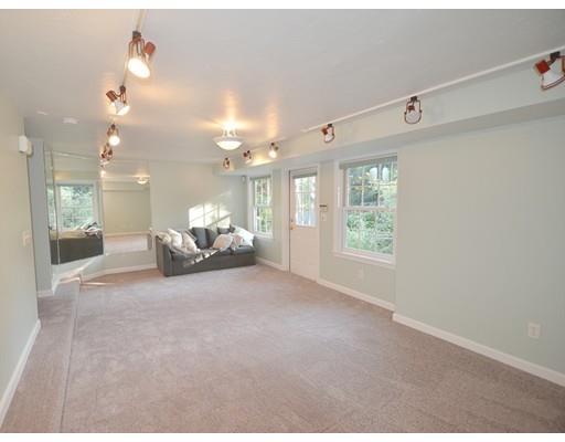 8 Cedar Road Andover, MA 01810 - Photo 15 of 25 Gallery Image 15