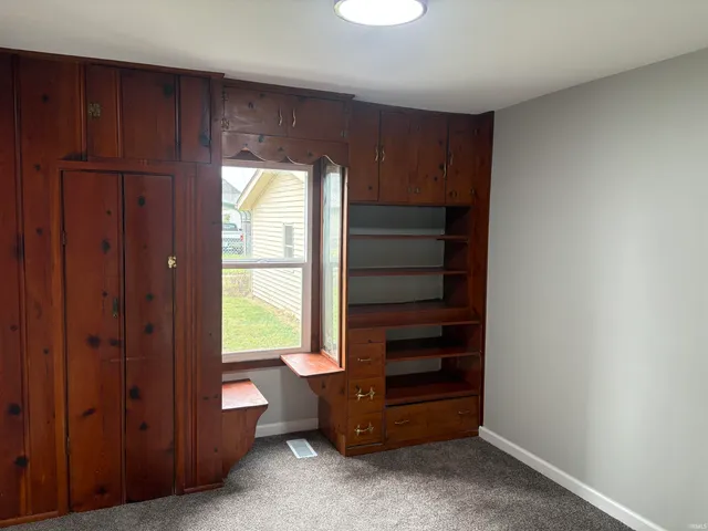 $149,900 | 1203 Ritterskamp Avenue, Vincennes, IN 47591