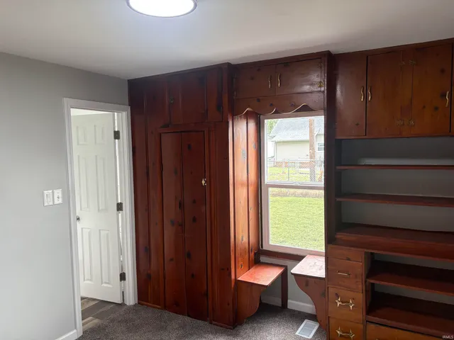 $149,900 | 1203 Ritterskamp Avenue, Vincennes, IN 47591