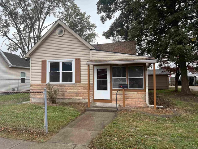 $149,900 | 1203 Ritterskamp Avenue, Vincennes, IN 47591