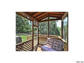 905 Clearbrook Road Matthews, NC 28105 - Photo 9 of 11 Gallery Image 9
