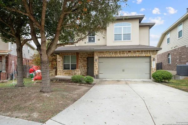 $1,900 | 12151 Sugarberry Way, San Antonio, TX 78253