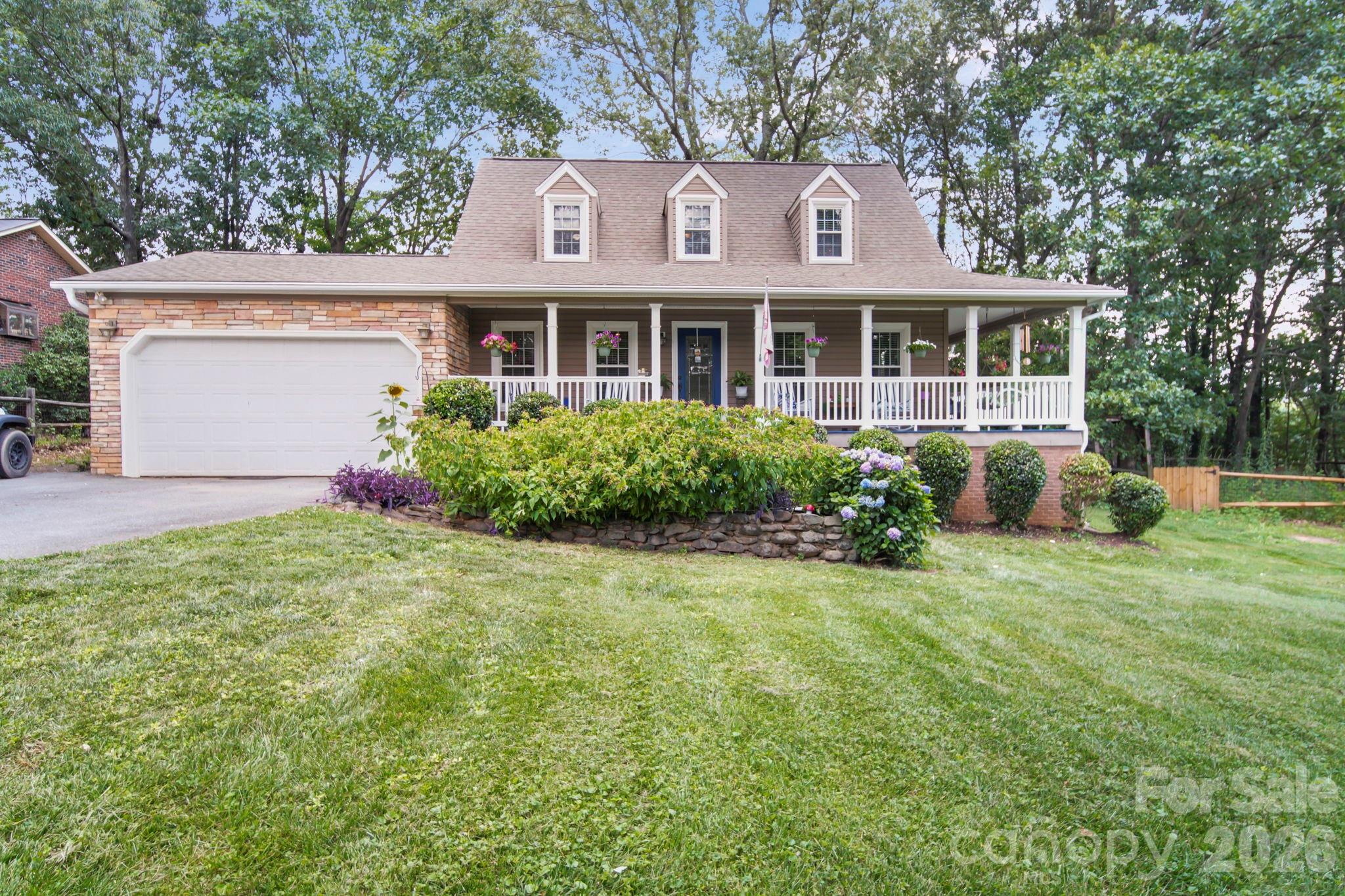 7813 Red Robin Trail Denver, NC 28037 - Photo 1 of 37