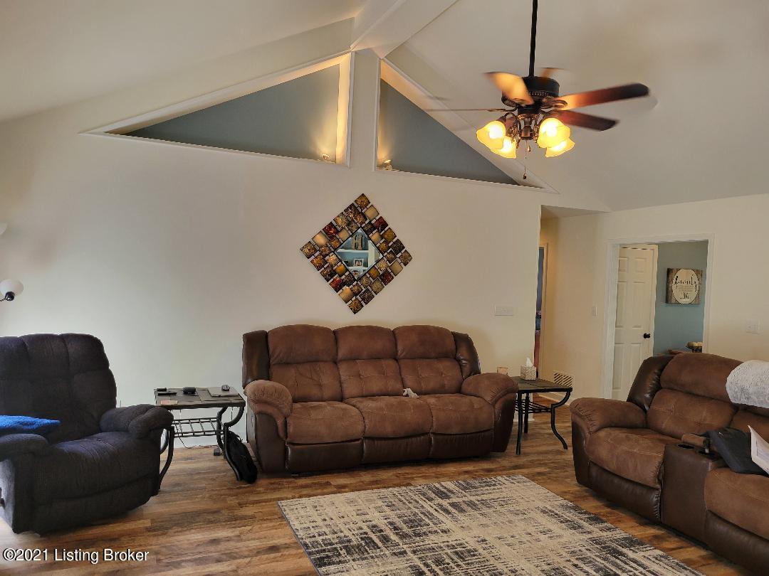 9502 Gutenberg Road Louisville, KY 40299 - Photo 12 of 48 gut12